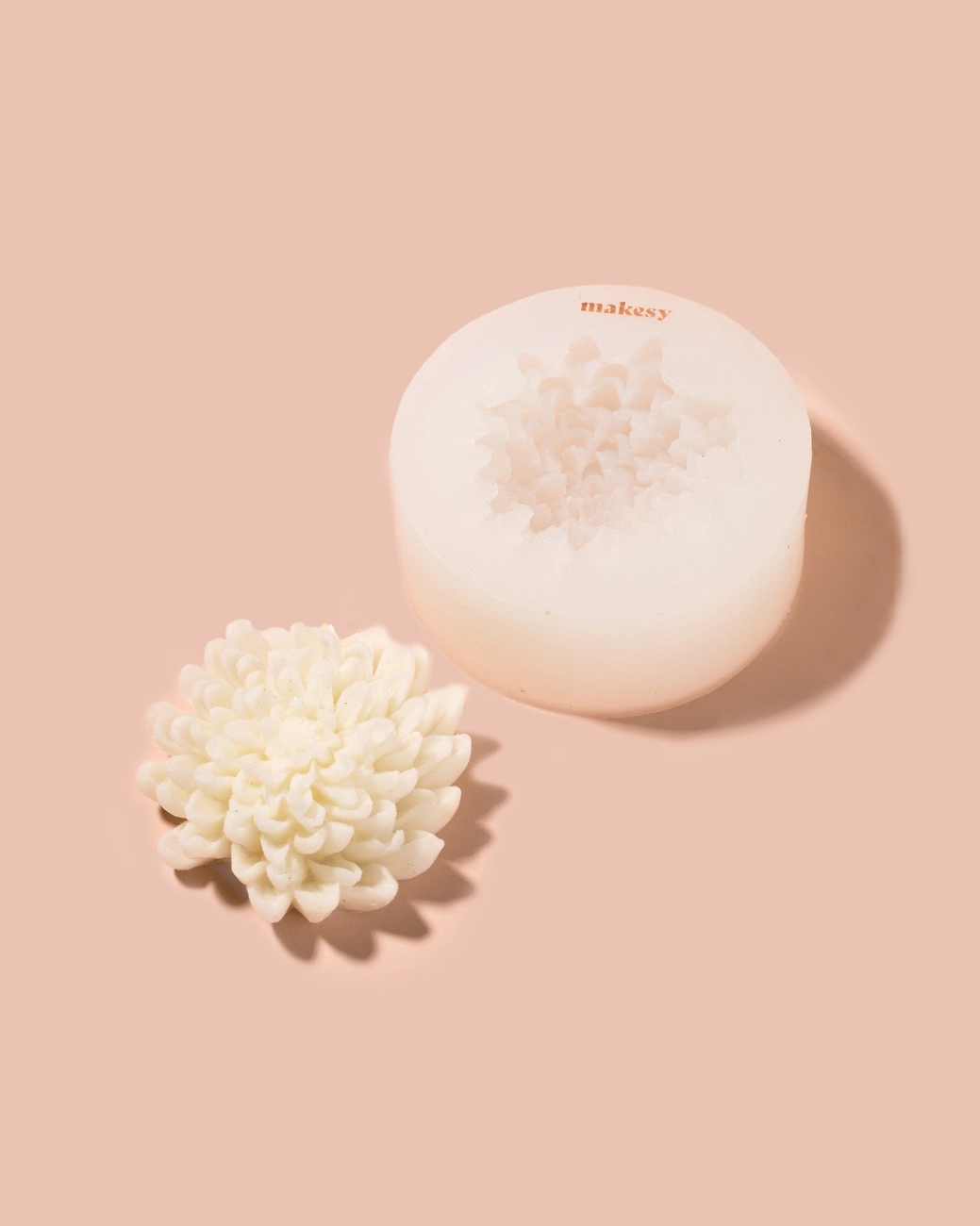 Medium-Temperature Wax Mould Thermo-Mechanics