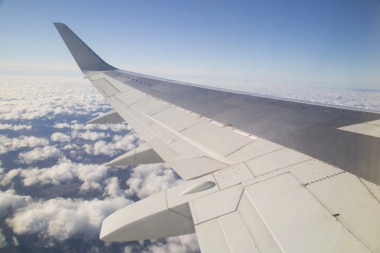 Leichtgewichtige Verbundwerkstoffe für Luft- und Raumfahrtbefestigungen