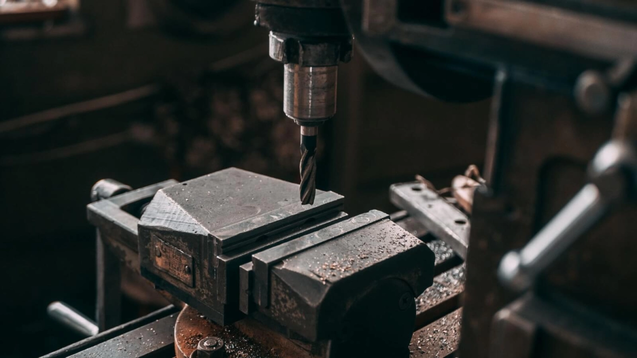 Slot Milling Techniques Comparison