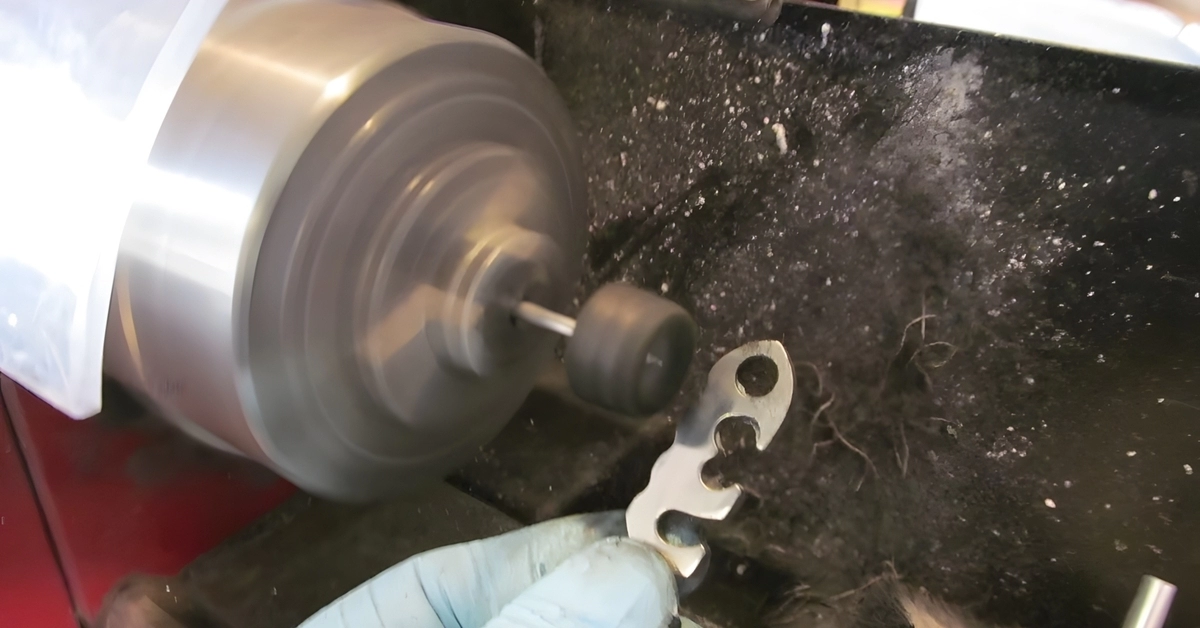 Herramientas profesionales para pulido de titanio