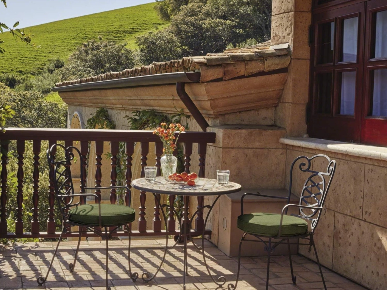 outdoor bench cushion water-resistant materials comparison