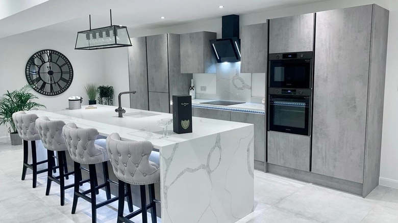 Dadansoddiad Cost Cowntertops Cwarts Calacatta