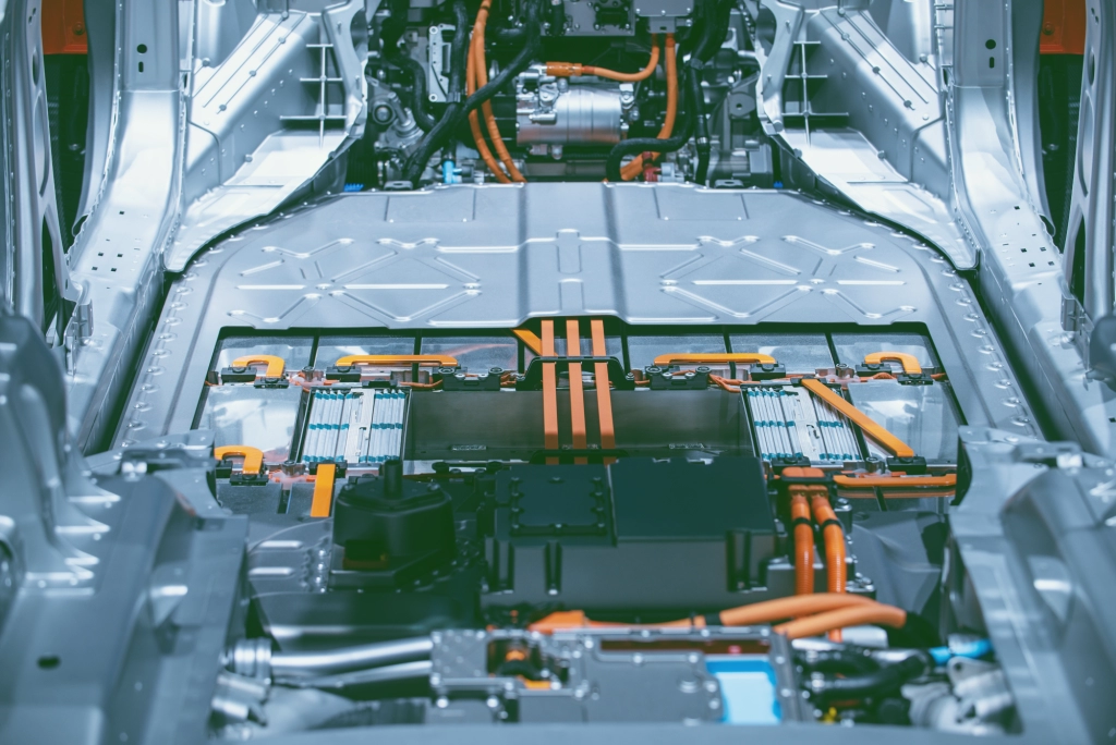 800V EV Battery System Challenges Explained