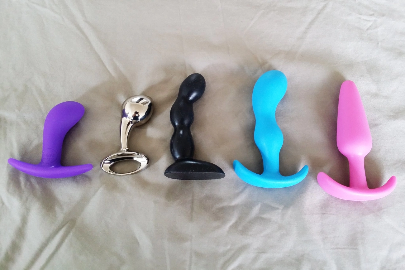 anal plug vibration features checklist