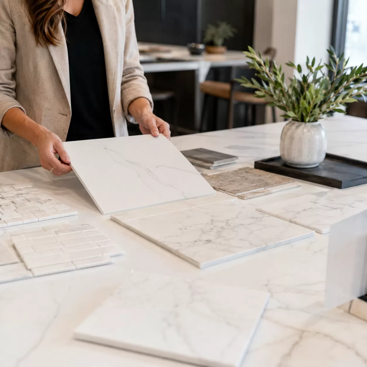 White Porcelain Tile Finish and Format Guide