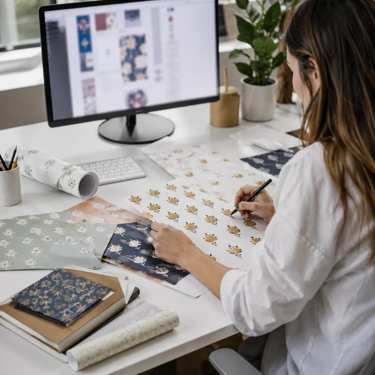 Custom Logo Wrapping Paper Design Workflow