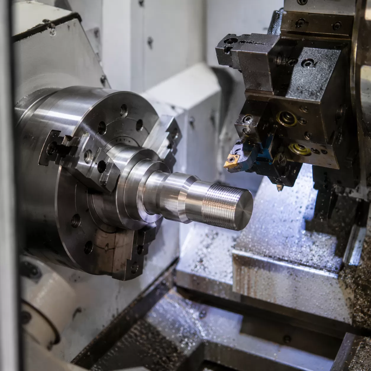 CNC Turning for B2B Industrial Sectors