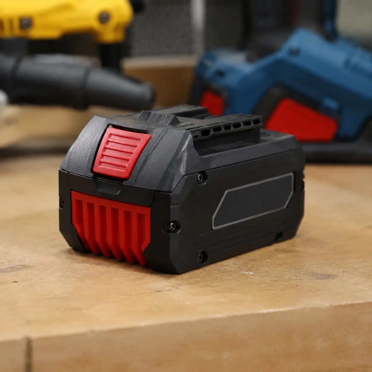 Bosch BAT621 18V 6.0Ah Battery Manufacturer