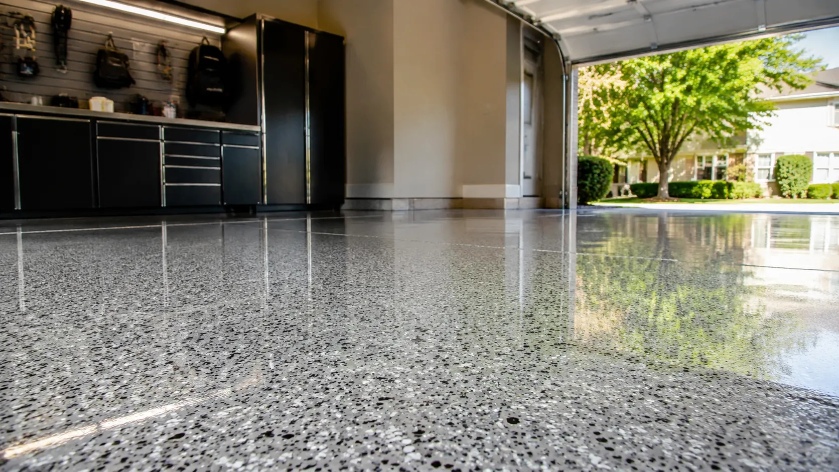 UV Resistant Floor Coating for UV Damage and Material Issues