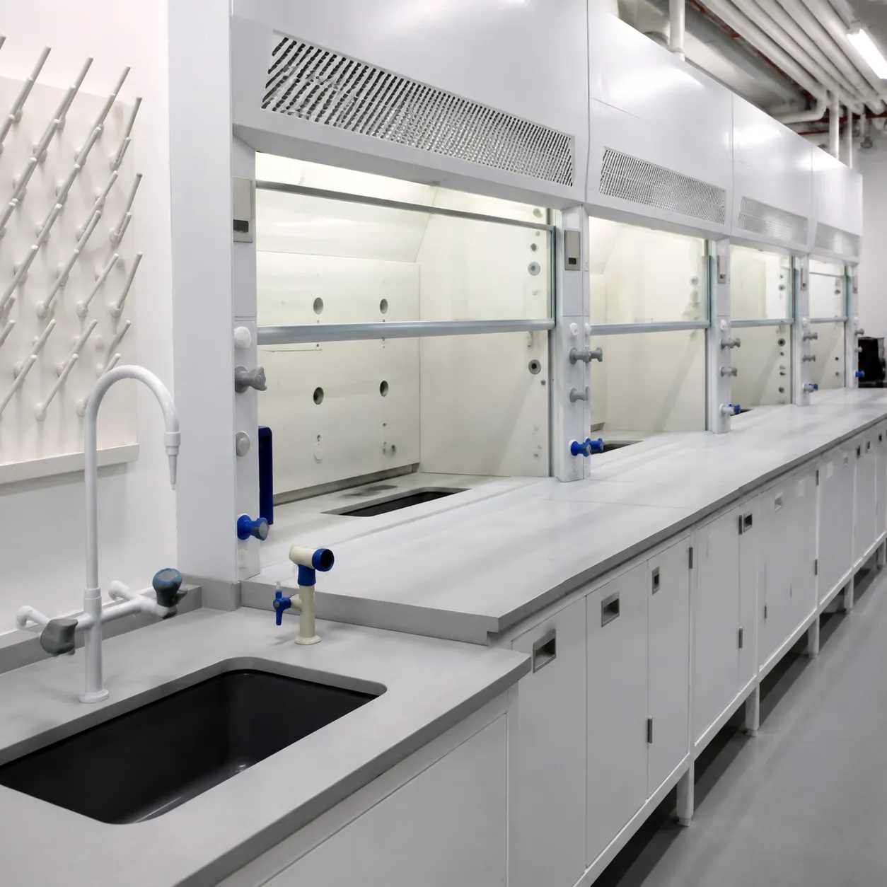 chemical resistant wet bench materials