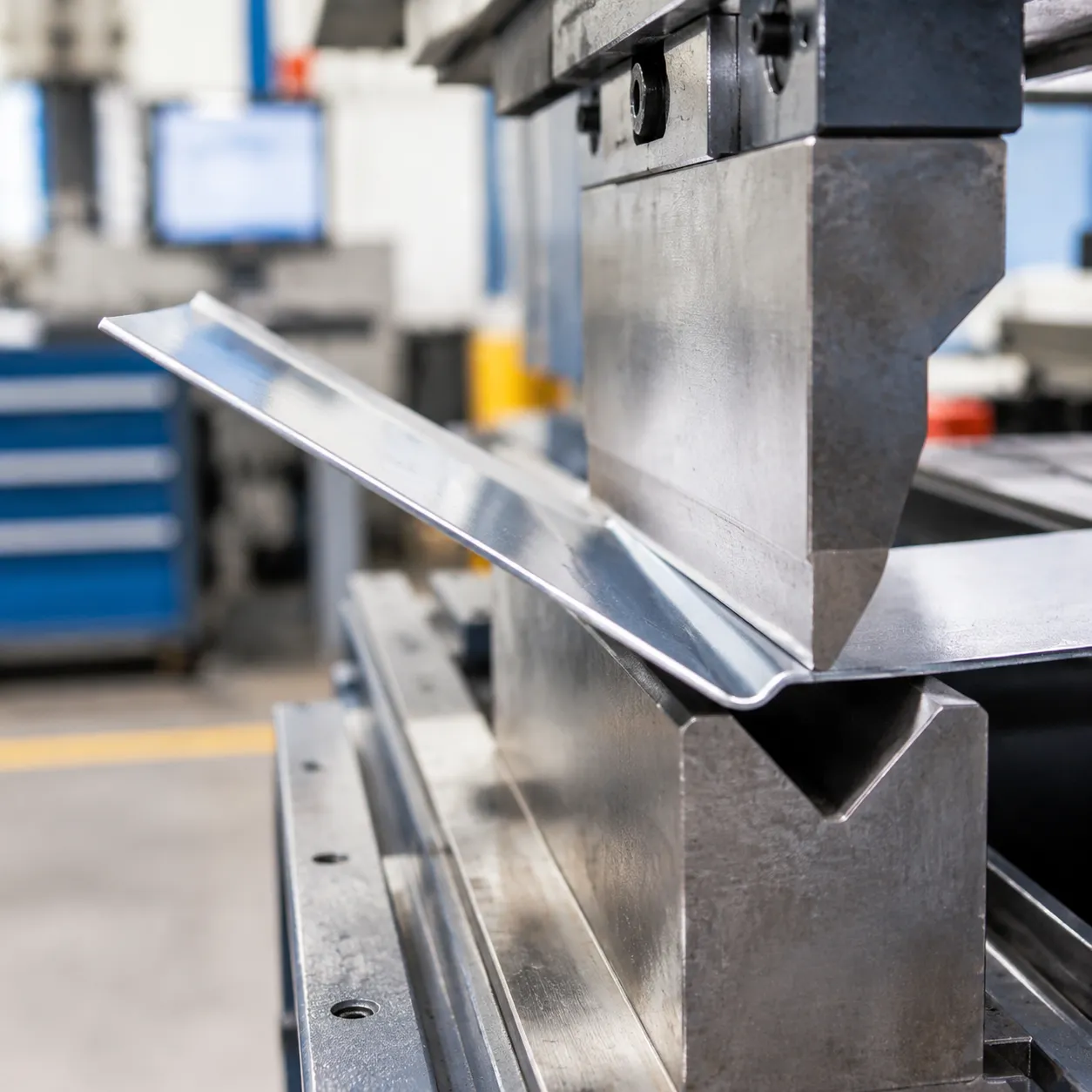 Press brake die clearance bending defects